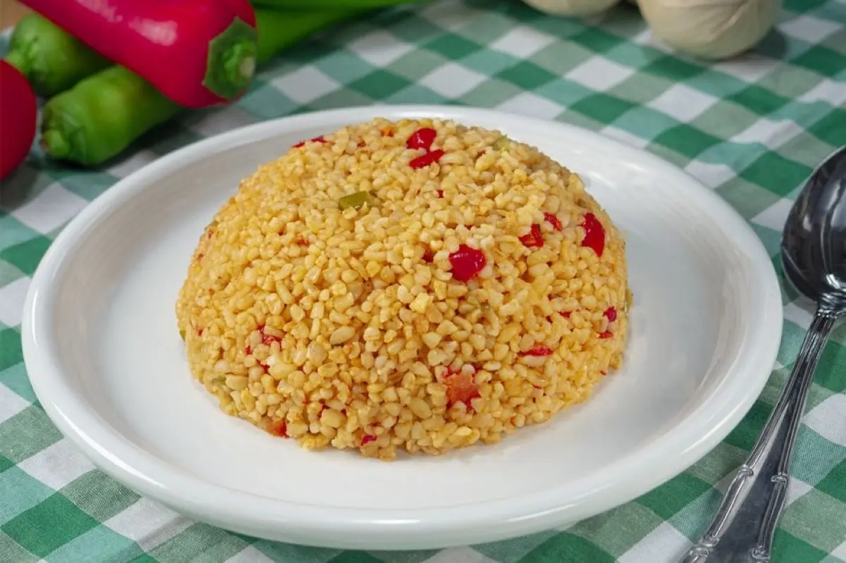 Sebzeli Bulgur Pilavı Nasıl Yapılır?